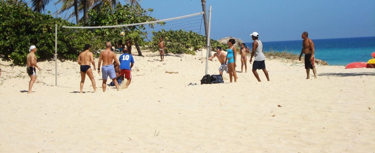 VOLLEY PLAYA-a